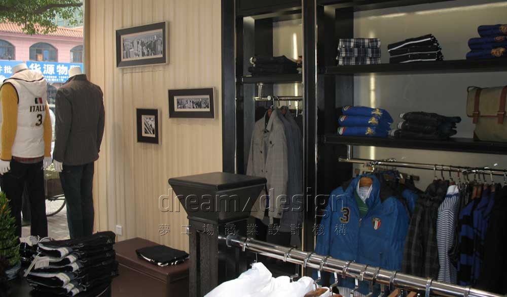 湯米服飾店面