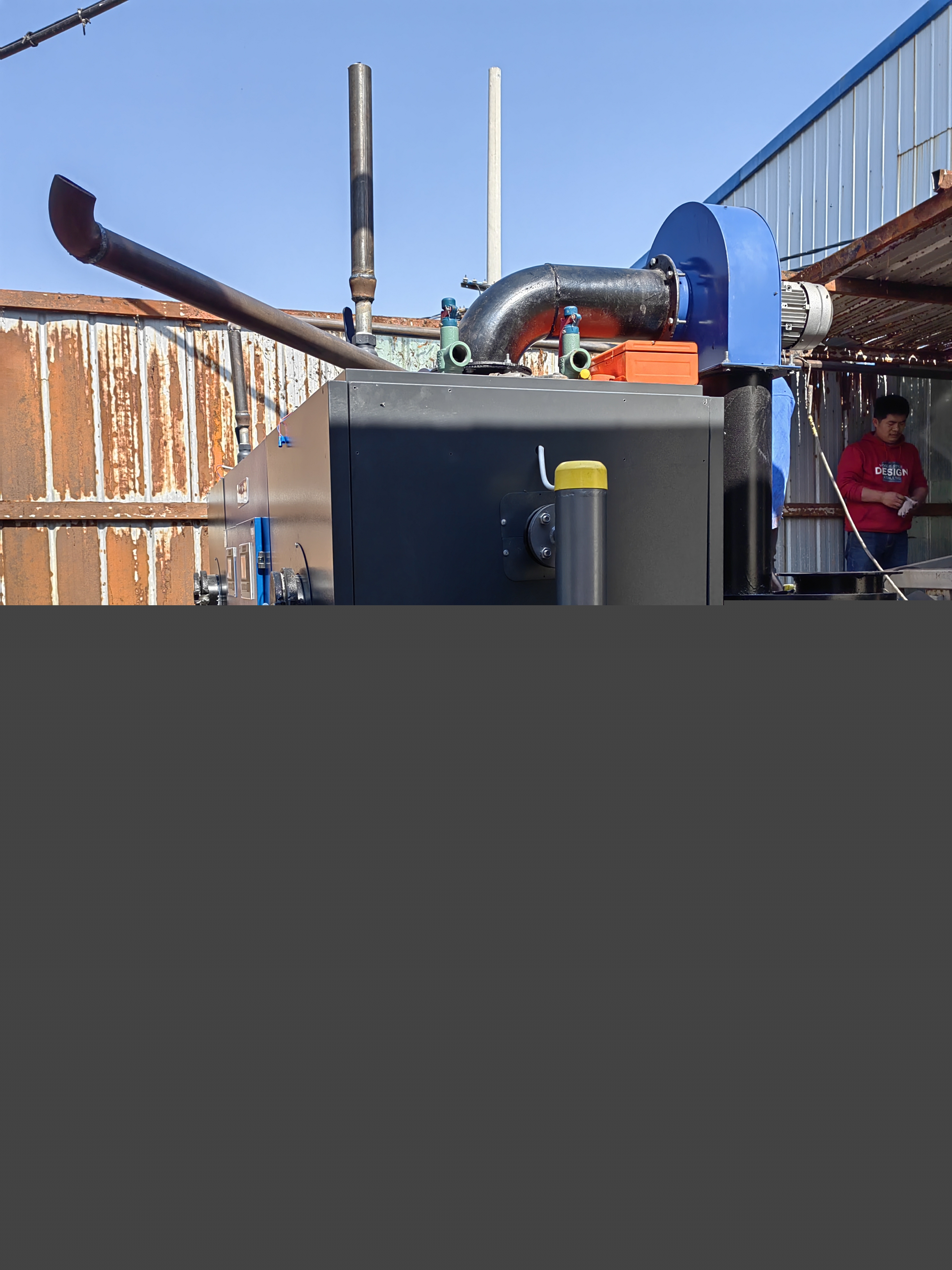 新鄉(xiāng)食品公司屠宰廠選用我司雙胞胎生物質(zhì)蒸汽發(fā)生器